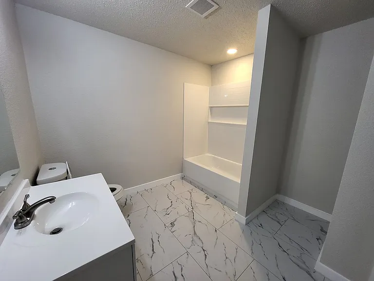 2326 Basse Rd — Photo 14