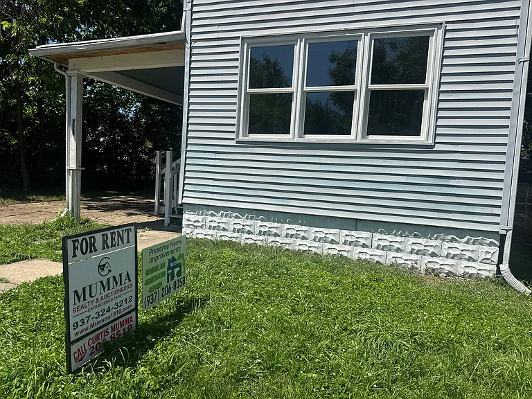 218 E Euclid Ave — Photo 22