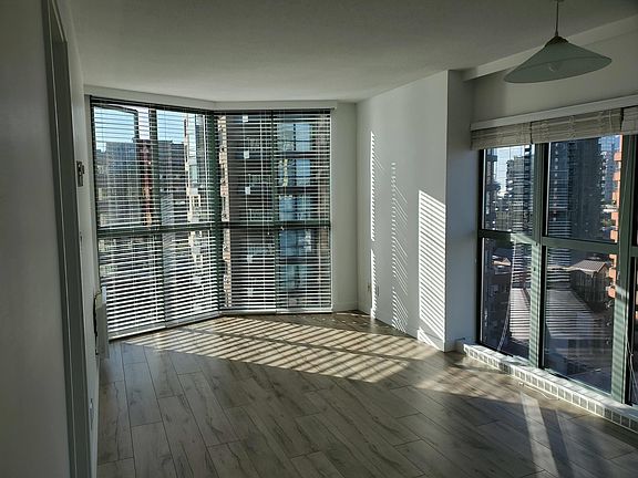 2nd image of 1188 Howe St Floor 17