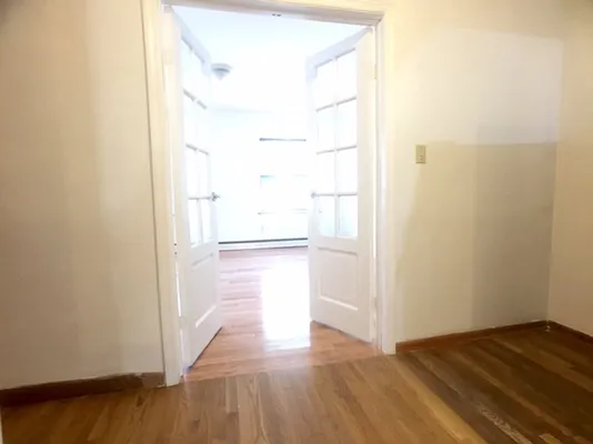 Rented by Bohemia Realty Group | media 25