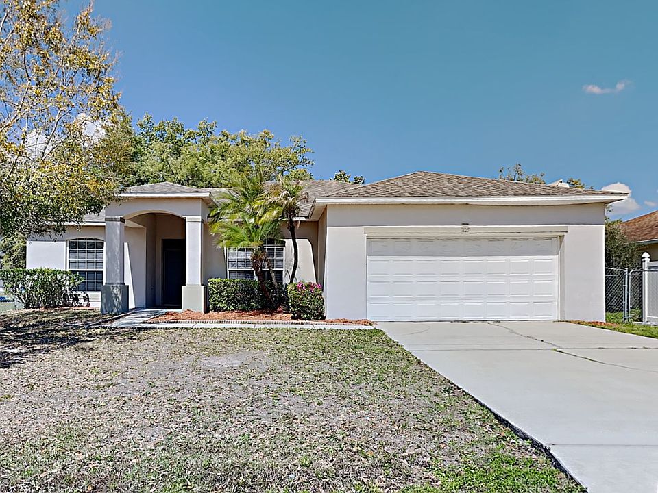 1st image of 105 Aurora Ln
