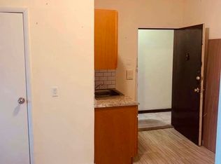 28-14 Crescent St #8BB, Astoria, NY 11102