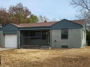 1038 N Edgemoor Dr, Wichita, KS 67208
