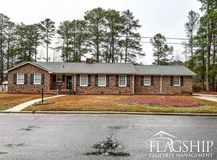 1707 Englewood Dr, Greenville, NC 27858
