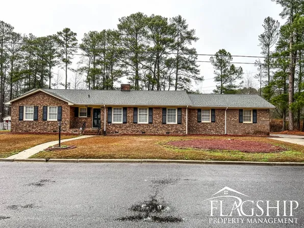 1707 Englewood Dr, Greenville, NC 27858