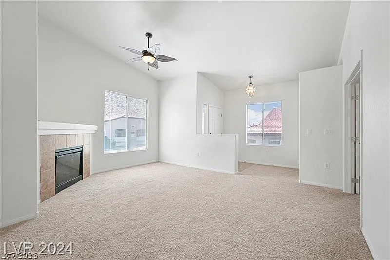 2 bed, 2.0 bath, 1242 sqft, $1,700 — Photo 4