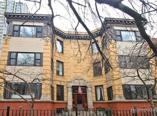 729 W Junior Ter #2-B, Chicago, IL 60613
