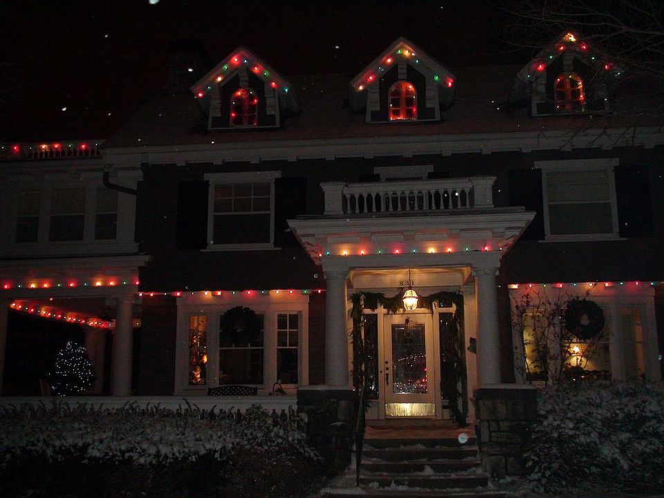 2nd image of 831 Westover Rd