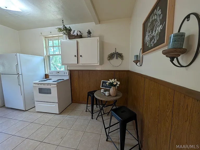 1130 S Lawrence St #1130 — Photo 9