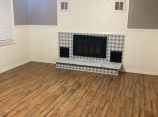 3152 Walnut St, Groves, TX 77619