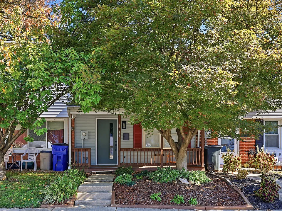 1012 Peach Orchard Ln