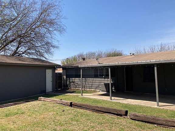 3rd image of 1224 Alta Vista Dr