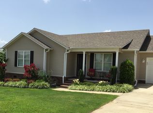 2004 N 9th St, Paragould, AR 72450