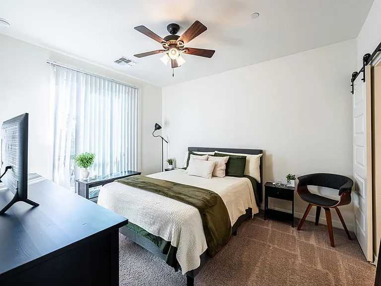 2750 S Voyager Dr #101 — Photo 9