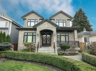 66 W 44th Ave, Vancouver, BC V5Y 2V1