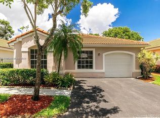 922 Opal Ter, Weston, FL 33326