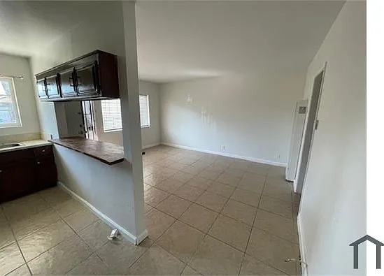 1070 Chestnut Ave #4