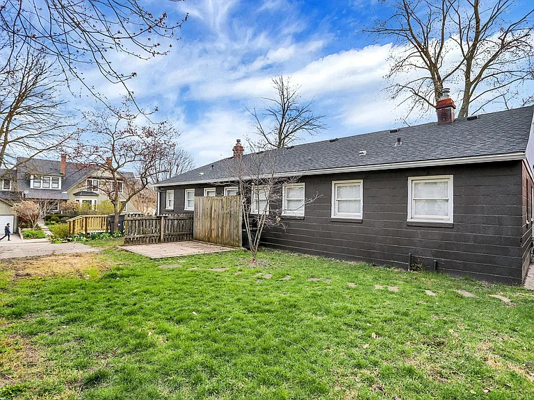 360 N Arsenal Ave — Photo 18