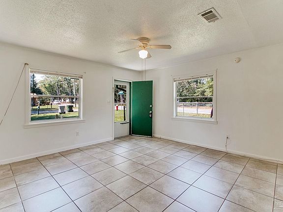 5th image of 6332 Montgomery Ave