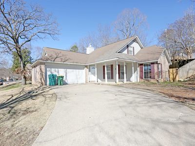 15 Summit Ridge Dr, Little Rock, AR, 72211