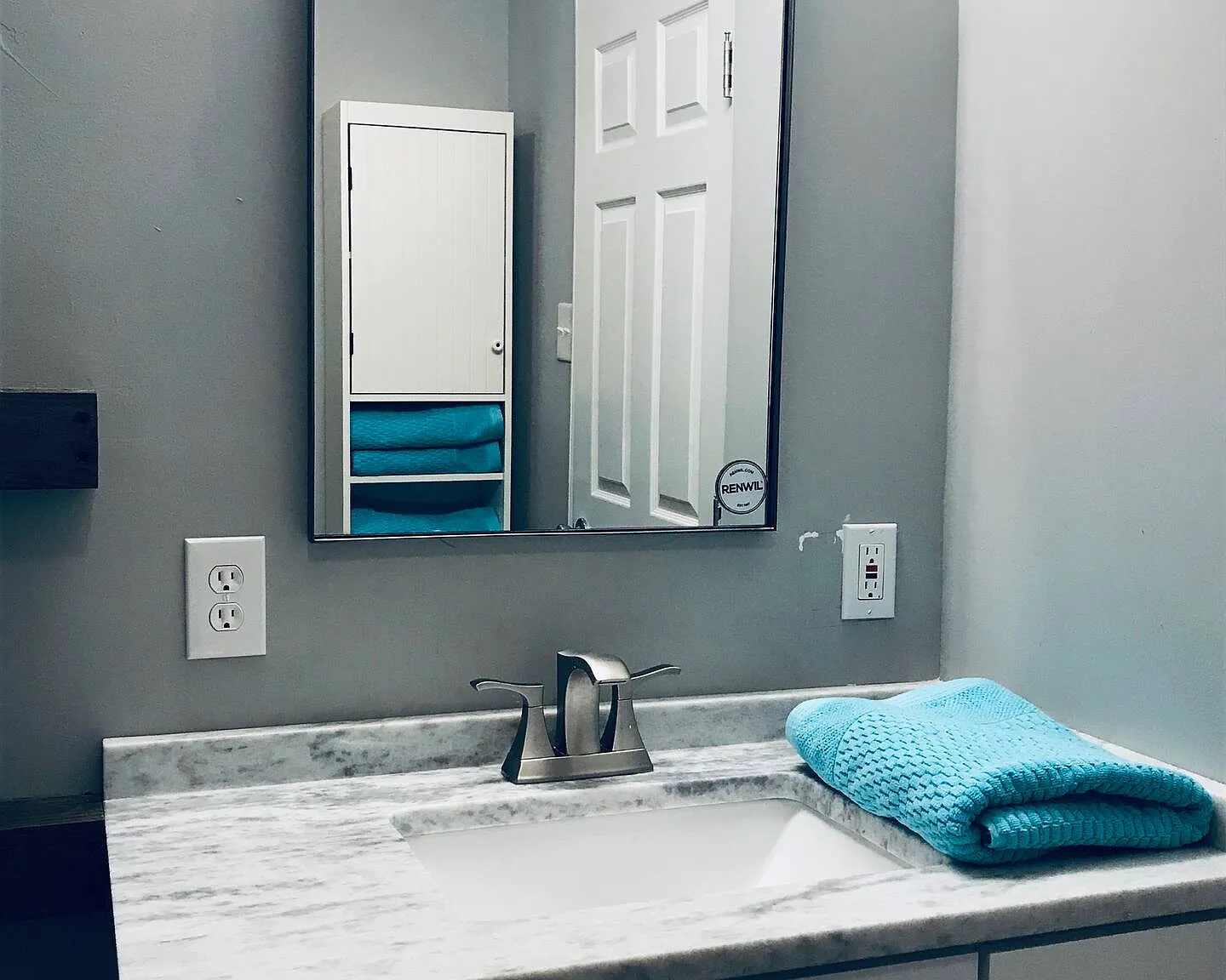 442 Sycamore Dr — Photo 3