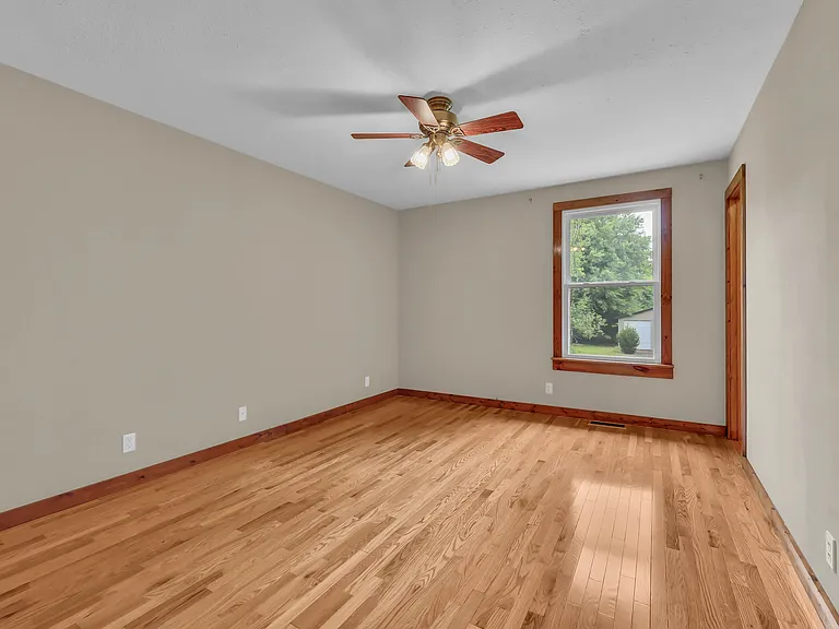 777 Helton Dr — Photo 14