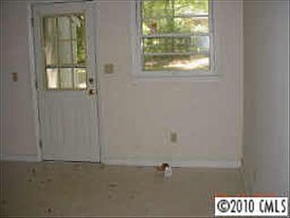 5th image of 515 E Peachtree St