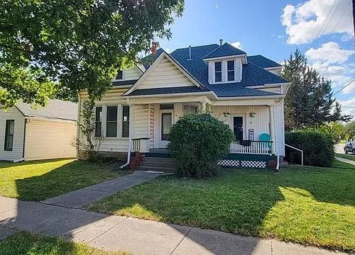 1127 Market St Photo 1