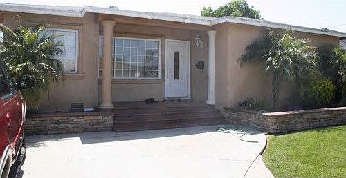 4th image of 14628 Charlemagne Ave