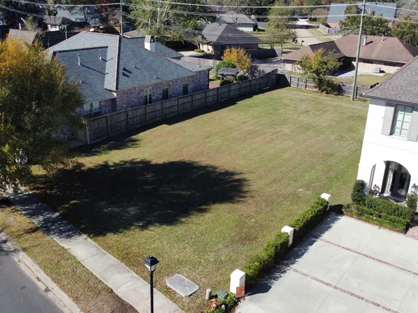 7818 Lanes End, Baton Rouge, LA 70810