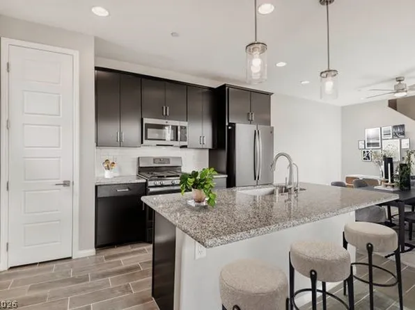 220 Alla Breve Ave, Henderson, NV 89011