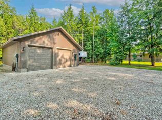 268 N County Road 441, Manistique, MI 49854