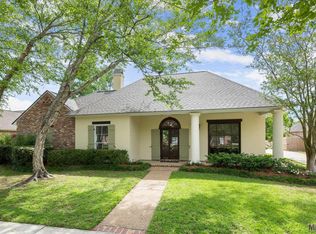 344 Plantation Crest Ct, Baton Rouge, LA 70810
