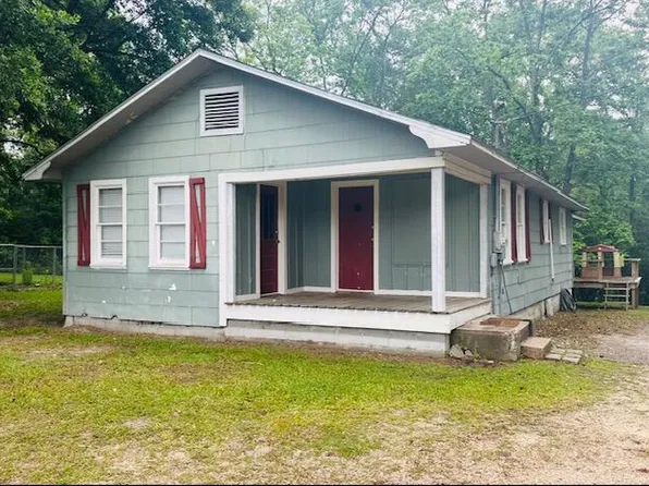 38 Jeff Byrd Rd, Laurel, MS 39443