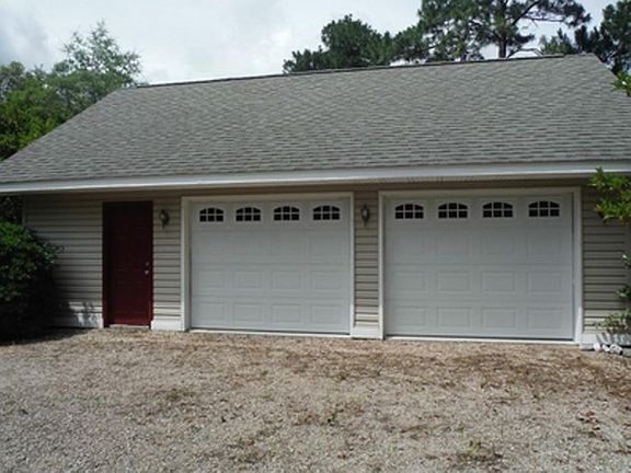3rd image of 275 Magnolia Bay Dr