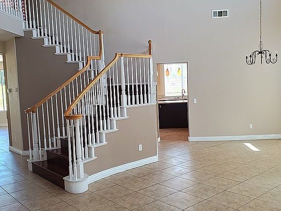 Laminated Winding Staircase 