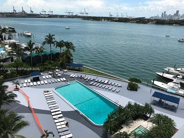 Mirador 1200 Condo — Photo 3