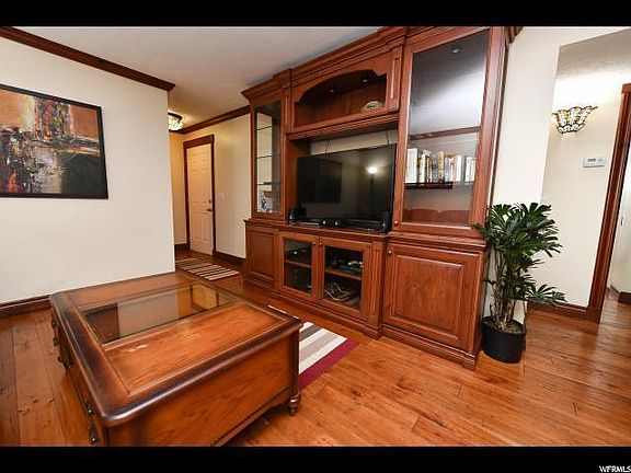 5th image of 854 E Arnecia Ct Unit 10