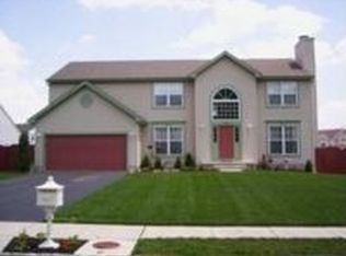 602 Scarlett Ct, Williamstown, NJ 08094