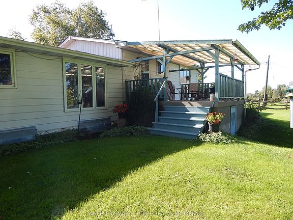 4th image of 5181 County Road 15 Rd