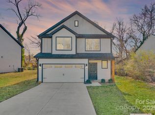 3200 Auten Ave, Charlotte, NC 28269