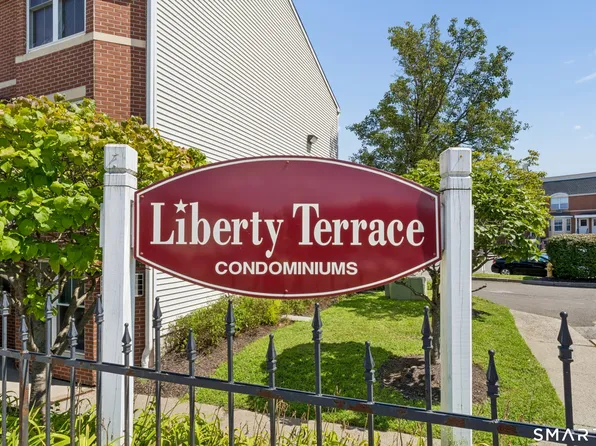 10 Liberty Street #C3, Danbury, CT 06810