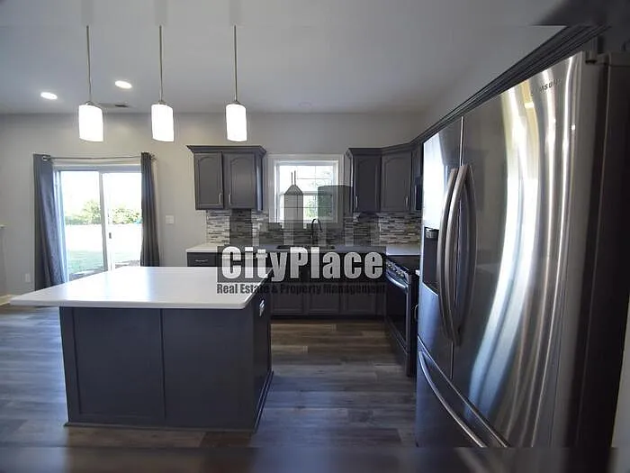 4440 Valley Trace Dr — Photo 15