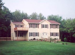 87 Kelly Rd, Saugerties, NY 12477