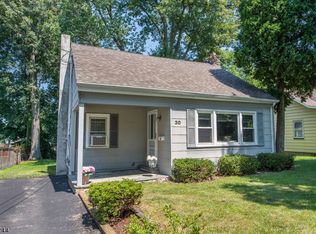 30 Highwood Rd, Denville, NJ 07834