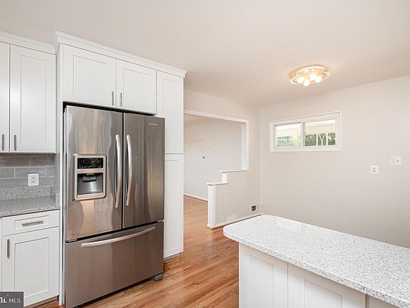 5th image of 6415 Willowood Ln