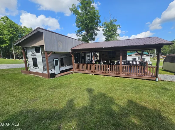 395 Fox Ridge Rd, Flinton, PA 16640