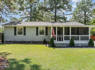 740 Pinebluff Lake Rd, Aberdeen, NC 28315