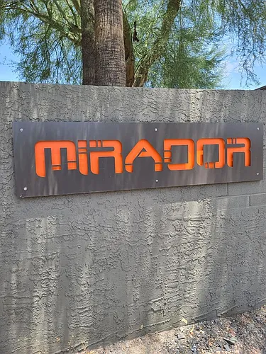 Mirador Apartments Photo 1