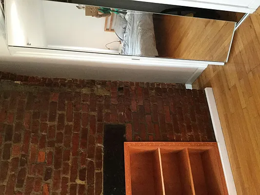 Rented by Yael Dunsky Real Estate | media 7